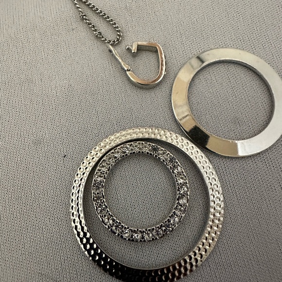 Premier Designs silver tone necklace convertible necklace with rings - Picture 5 of 6